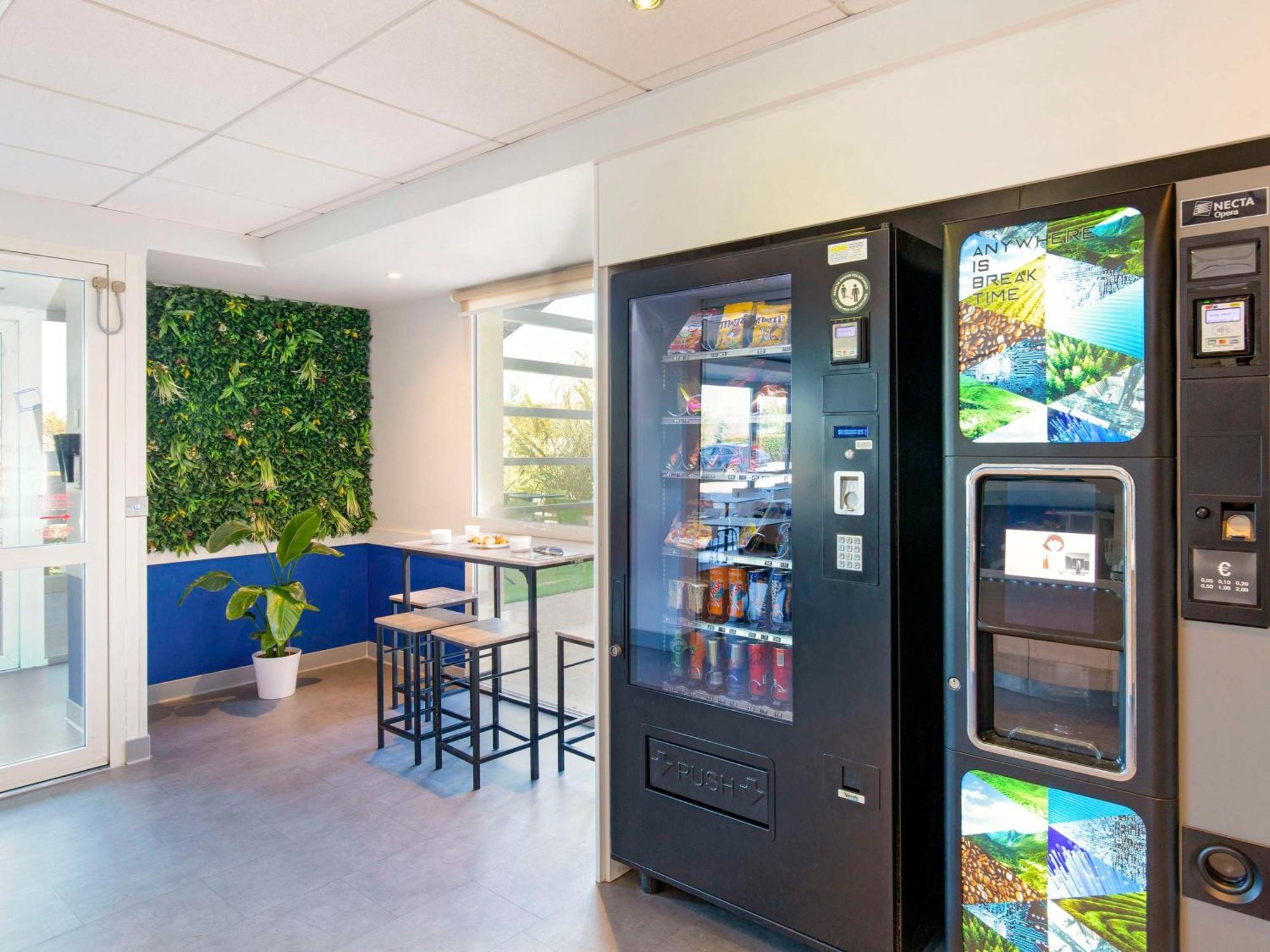 Ibis Budget Saint-Maximin Ngoại thất bức ảnh